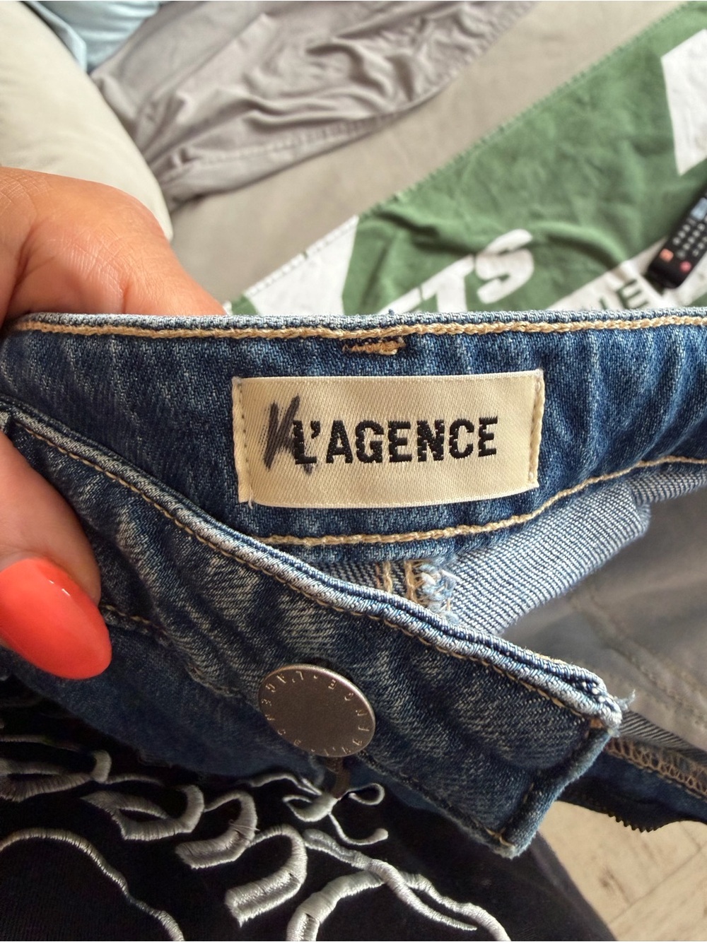 L'AGENCE Blue Flare Jeans - Picture 2 of 4